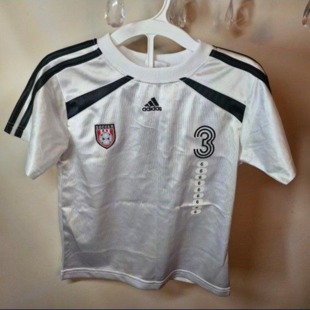 Adidas Soccer Jersey and Shorts Set For Boys Size 6T - Picture 4 of 7